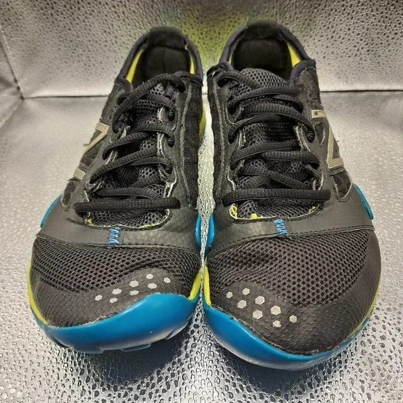 New Balance Black, Yellow and Blue Mininus Trail Sneakers Women's Size 7.5 - Picture 6 of 9